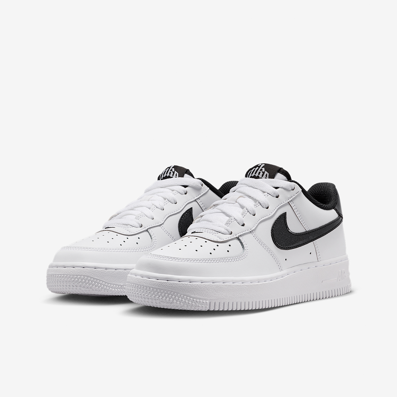 Nike Shoes Air Force 1 - حذاء رياضي أصلي من نايكي، طراز